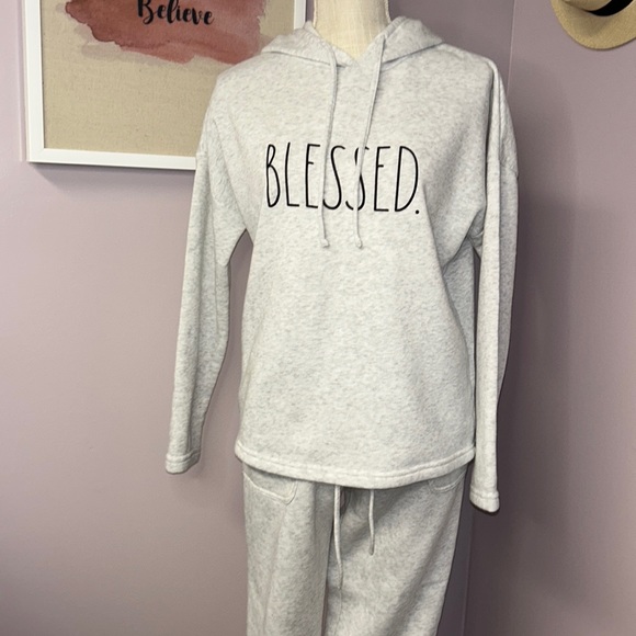 Rae Dunn Other - 2 pc Rae Dunn small hooded sweatsuit-Pants are joggers w/pockets & drawstring
